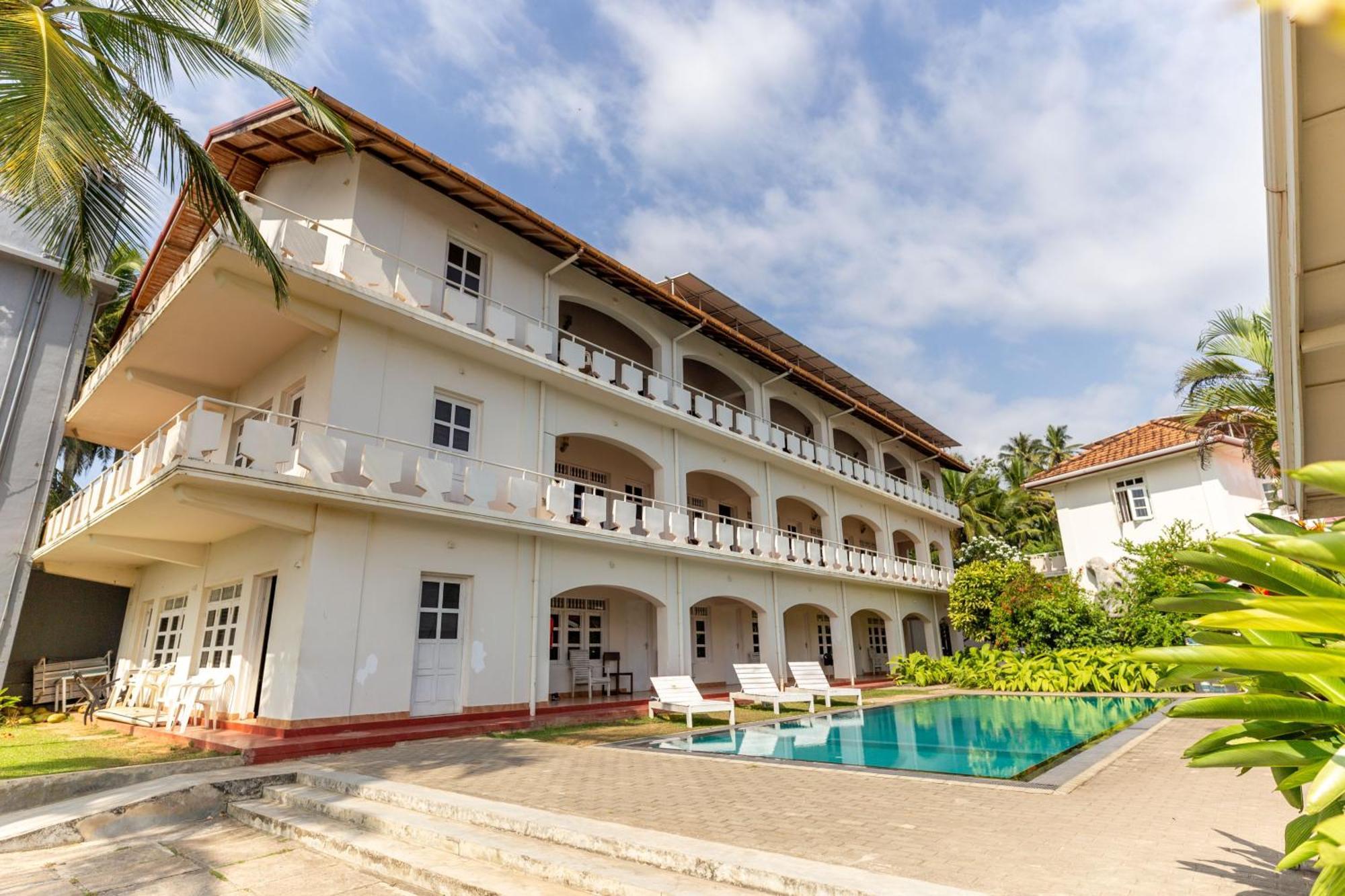 Shangrela Beach Resort By Ark Ambalangoda  Εξωτερικό φωτογραφία